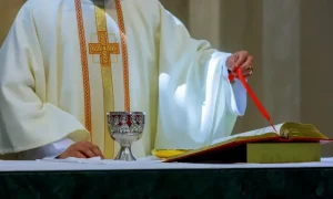 Rodzaje szat liturgicznych